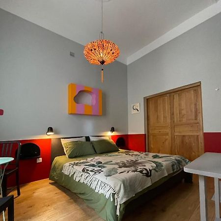 Studio Issanka - Coeur De Ville Сет Екстер'єр фото