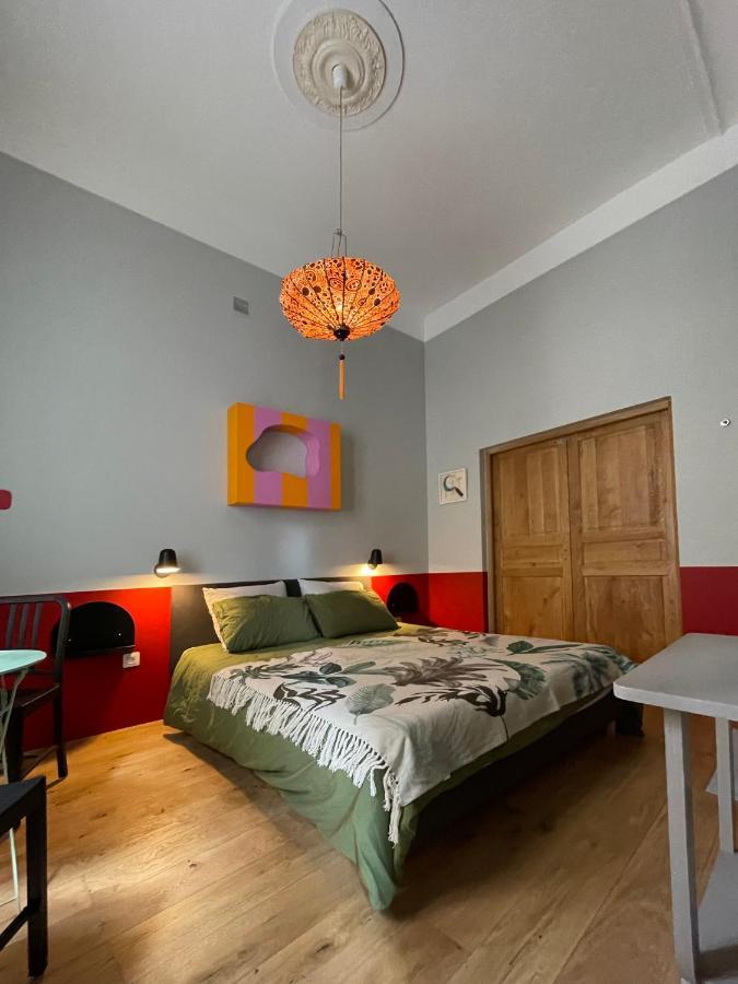 Studio Issanka - Coeur De Ville Сет Екстер'єр фото